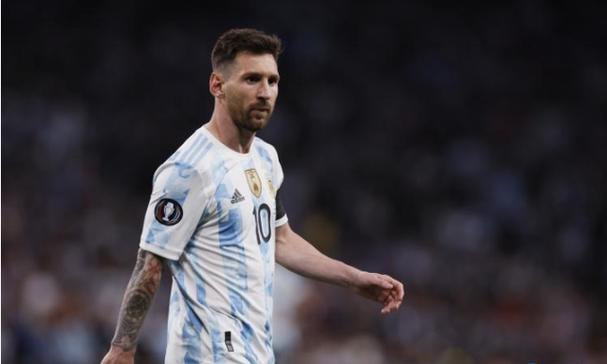 快船重整旗鼓！比尔复出驰援哈登，最强阵容冲击NBA杯开门红